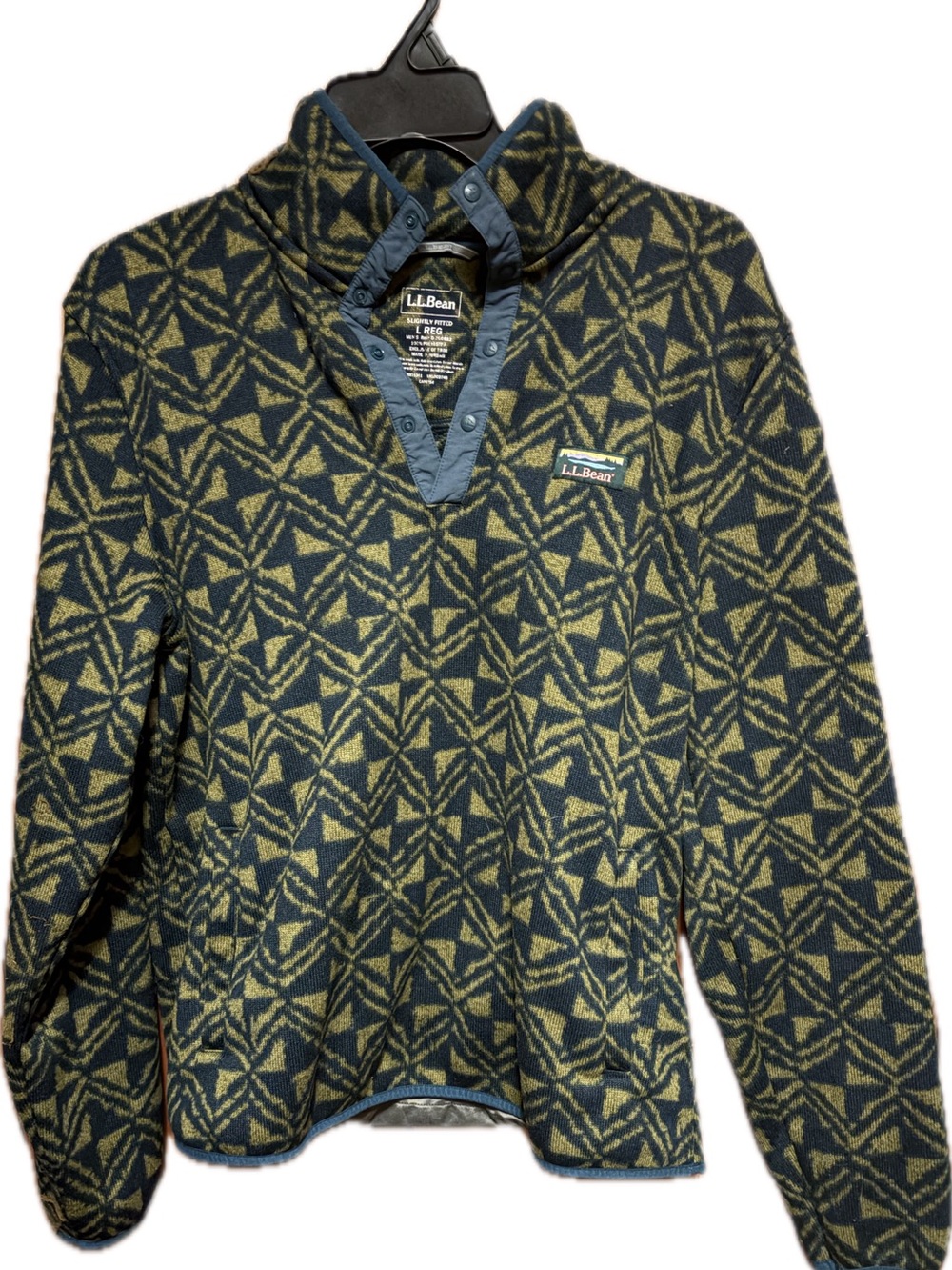 L.L. Bean Men's Navy and Olive Patterned Snap-Front Fleece Pullover